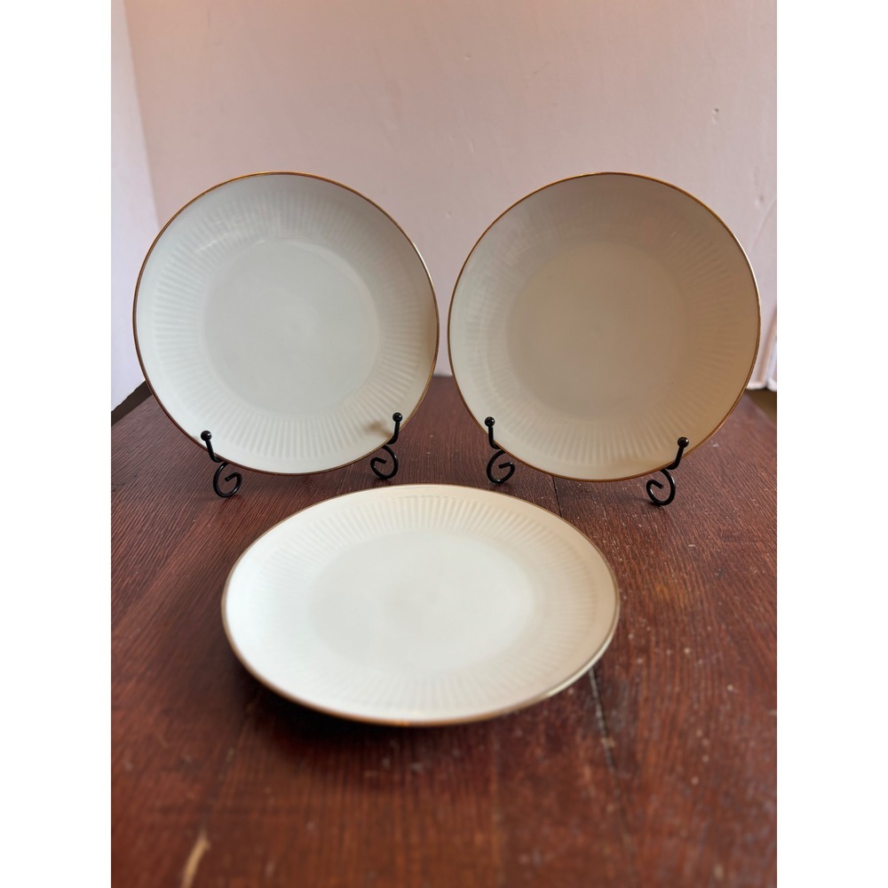 Bareuther Waldsassen Bavaria Germany Gold Trim White Fluted Plates Set of 3 142